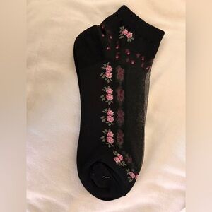 NEW Floral Embroidered Black Sheer Lace Socks